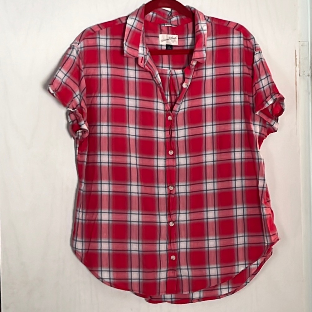 Universal Thread XL Red Plaid Button Up Short Sleeve Shirt
